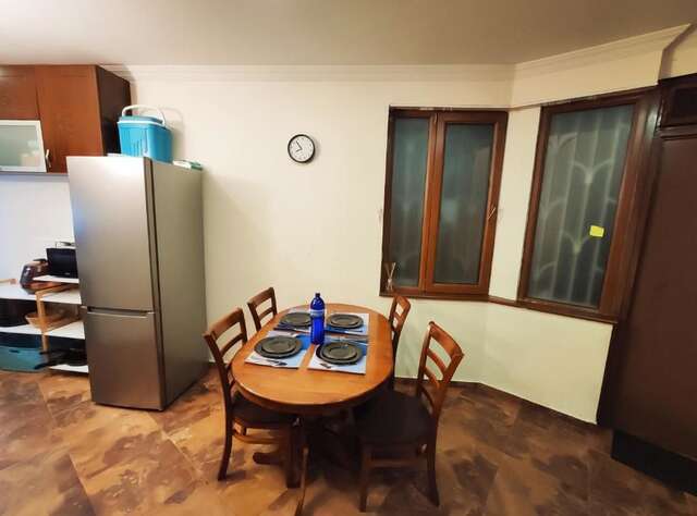 Гостевой дом Rustaveli-OGE hostel Тбилиси-27